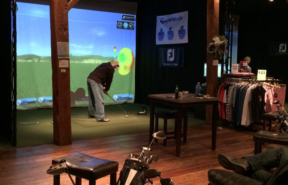 Mulligans Indoor Golf Club - Photo 1